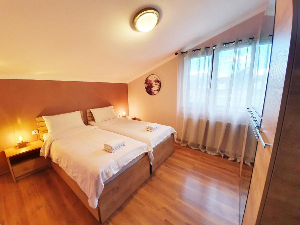 ---Allegria House--- كازباجي المظهر الخارجي الصورة