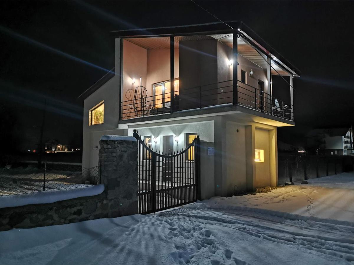 ---Allegria House--- كازباجي المظهر الخارجي الصورة